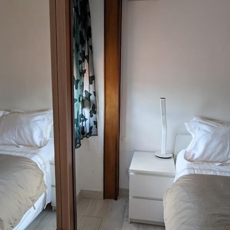 דירות ליסבון Free Wifi -Estrela Lapa- Tram 28 מראה חיצוני תמונה